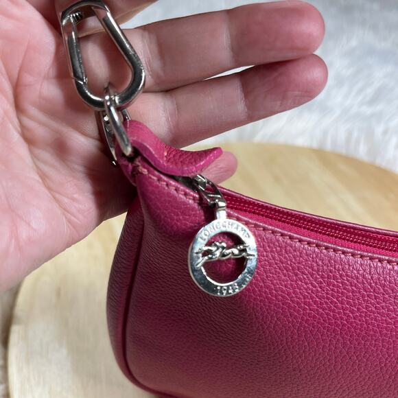 Longchamp Leather Shoulder Bag Iconic Style Women Purse Magenta Equestrian Small - Picture 3 of 16